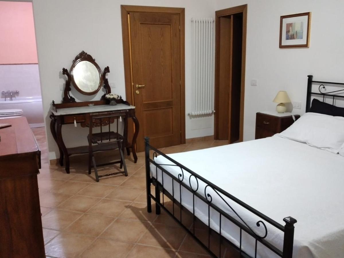 B&B L'Oliveto Лучиньяно Экстерьер фото