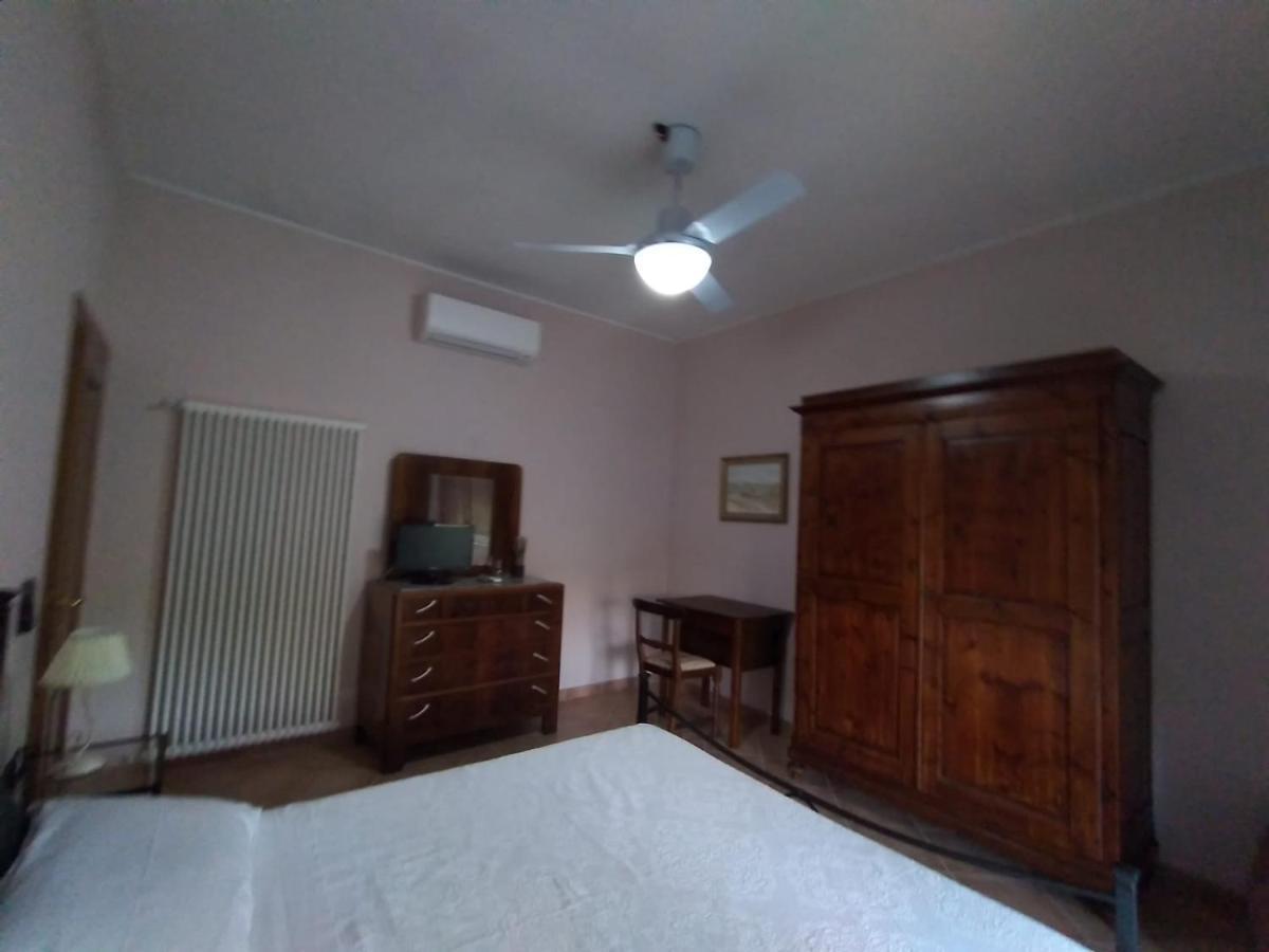 B&B L'Oliveto Лучиньяно Экстерьер фото